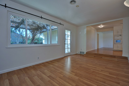 Kitchen - Dining