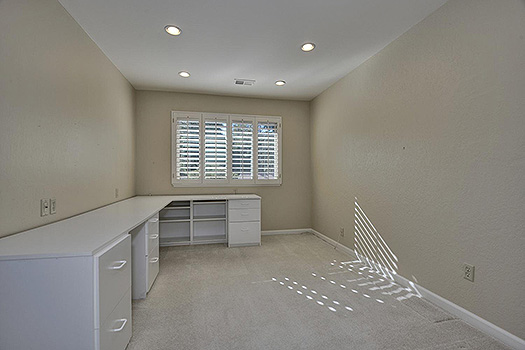 Via Lago - Rinconada Hills - Bedroom One