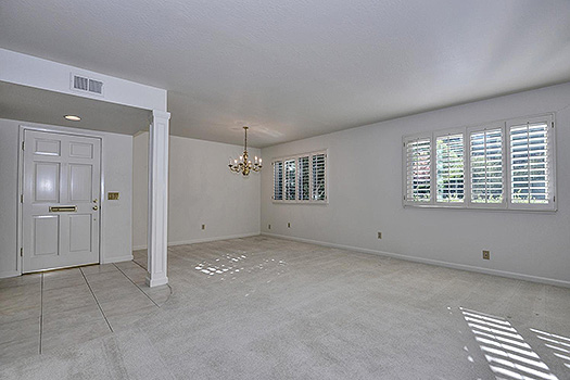 Via Lago - Rinconada Hills - Family Room