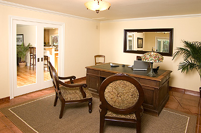 San Jose Vacation Rentals | Office