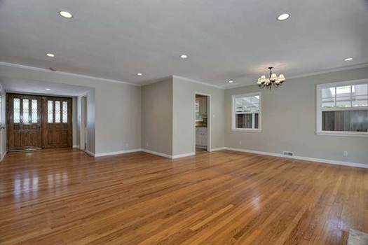 Woodford Entry - Living